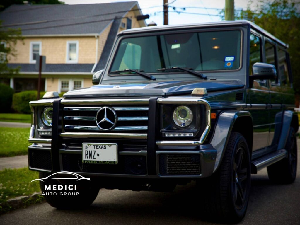 Mercedes Benz G-550